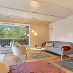 3 Bedroom Cozy In * Norre Nebel