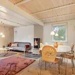 3 Bedroom Cozy In Holiday home Norre Nebel