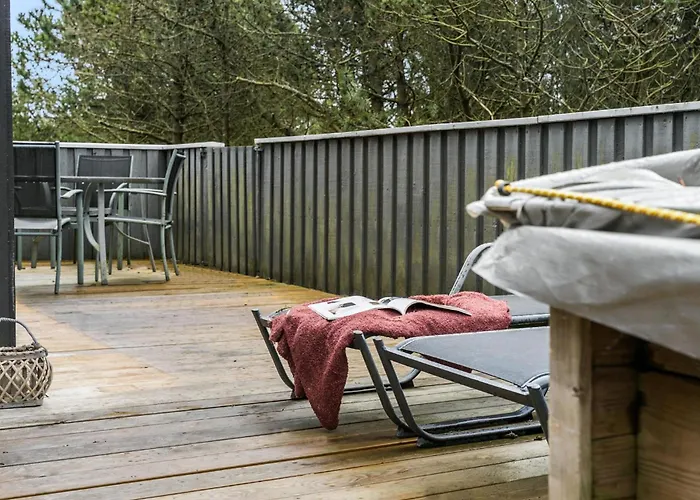 Hébergement de vacances 3 Bedroom Cozy In *